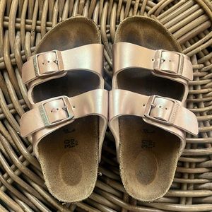 Girls rose gold Birkenstocks in gently used condition